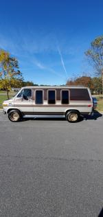 Chevrolet G20 Conversion Van  1988 года